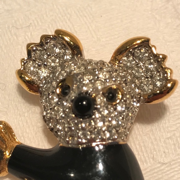 D'ORLAN KOALA BLACK ENAMEL AND CRYSTAL BROOCH - Picture 10 of 12